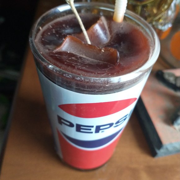 Vintage Pepsi Candle - Picture 2 of 8